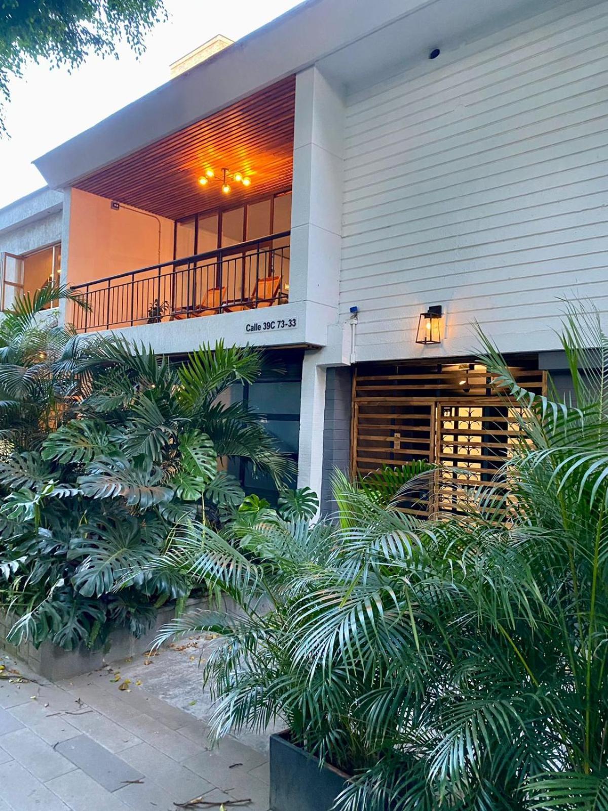 Casa Mosaiko Primer Parque Laureles Medellín Kültér fotó