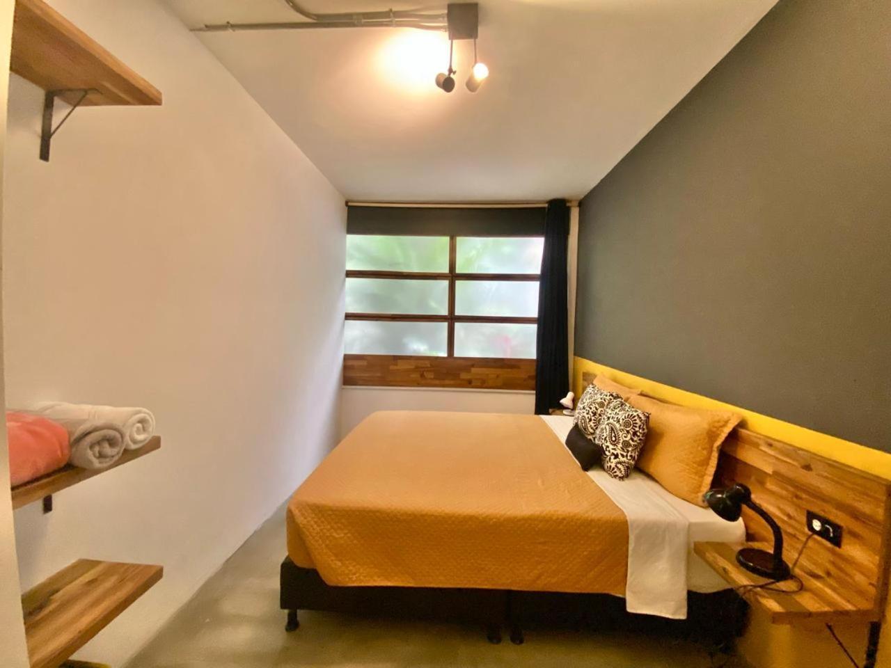 Casa Mosaiko Primer Parque Laureles Medellín Kültér fotó