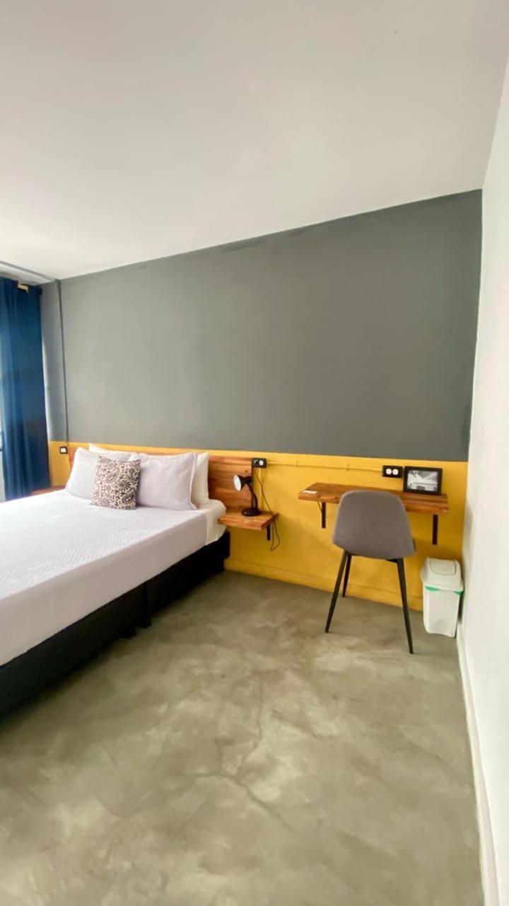 Casa Mosaiko Primer Parque Laureles Medellín Kültér fotó